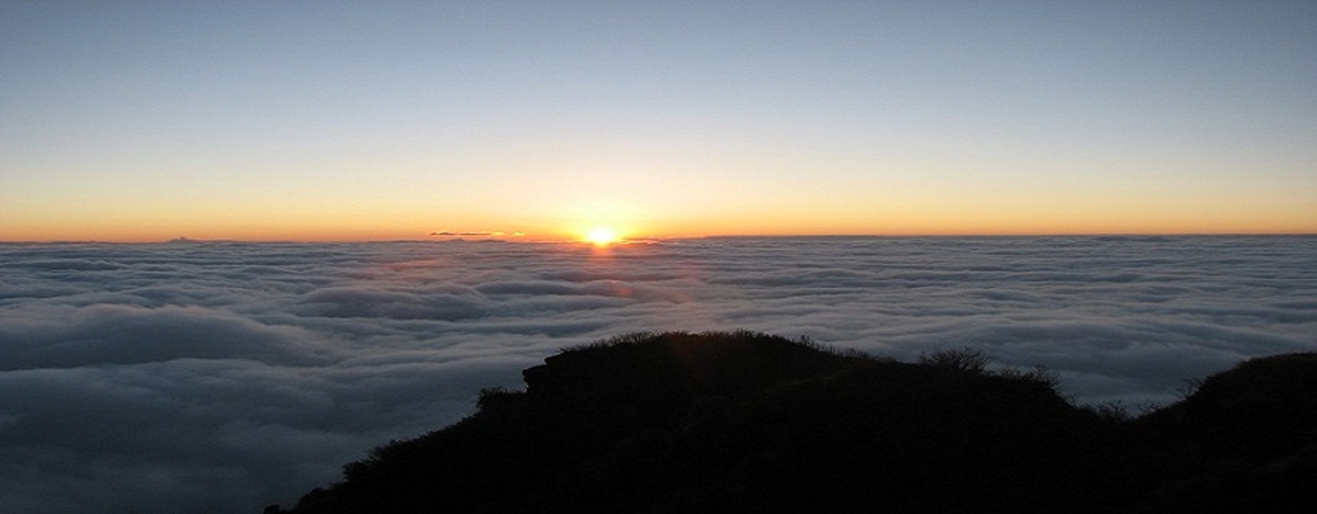 hill sun view gurudamalake north sikkim gagtok khechipari holly lake sikkim gangtok